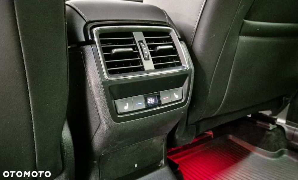 Skoda Kodiaq 2.0 TDI 4x4 DSG L&K - 26