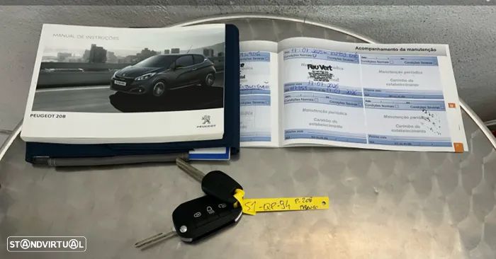 Peugeot 208 1.2 PureTech Style - 45