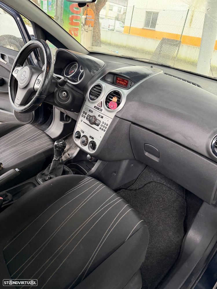 Opel Corsa 1.3 CDTI Enjoy EcoFLEX - 7