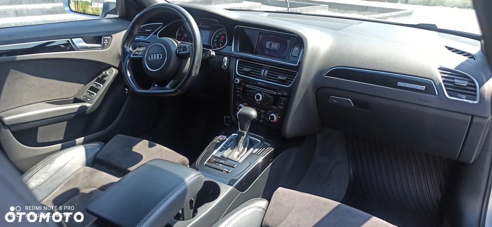 Audi A4 Avant 2.0 TDI S tronic quattro - 12