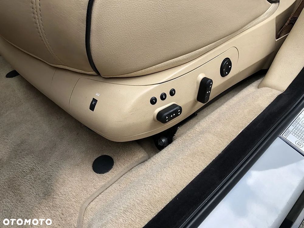 Maserati Quattroporte - 18