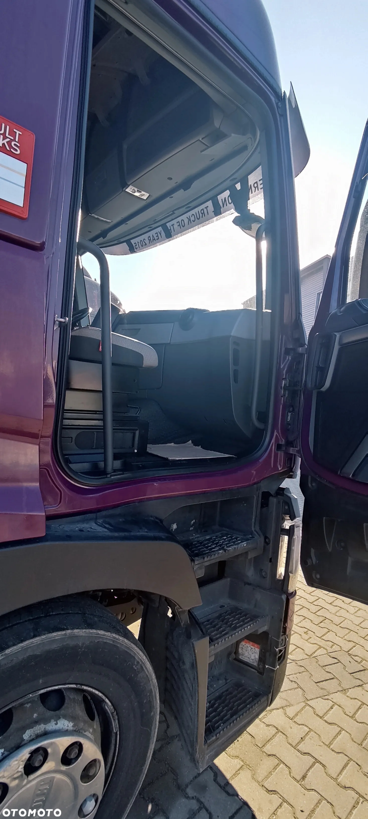 Renault T * LowDeck * - 10