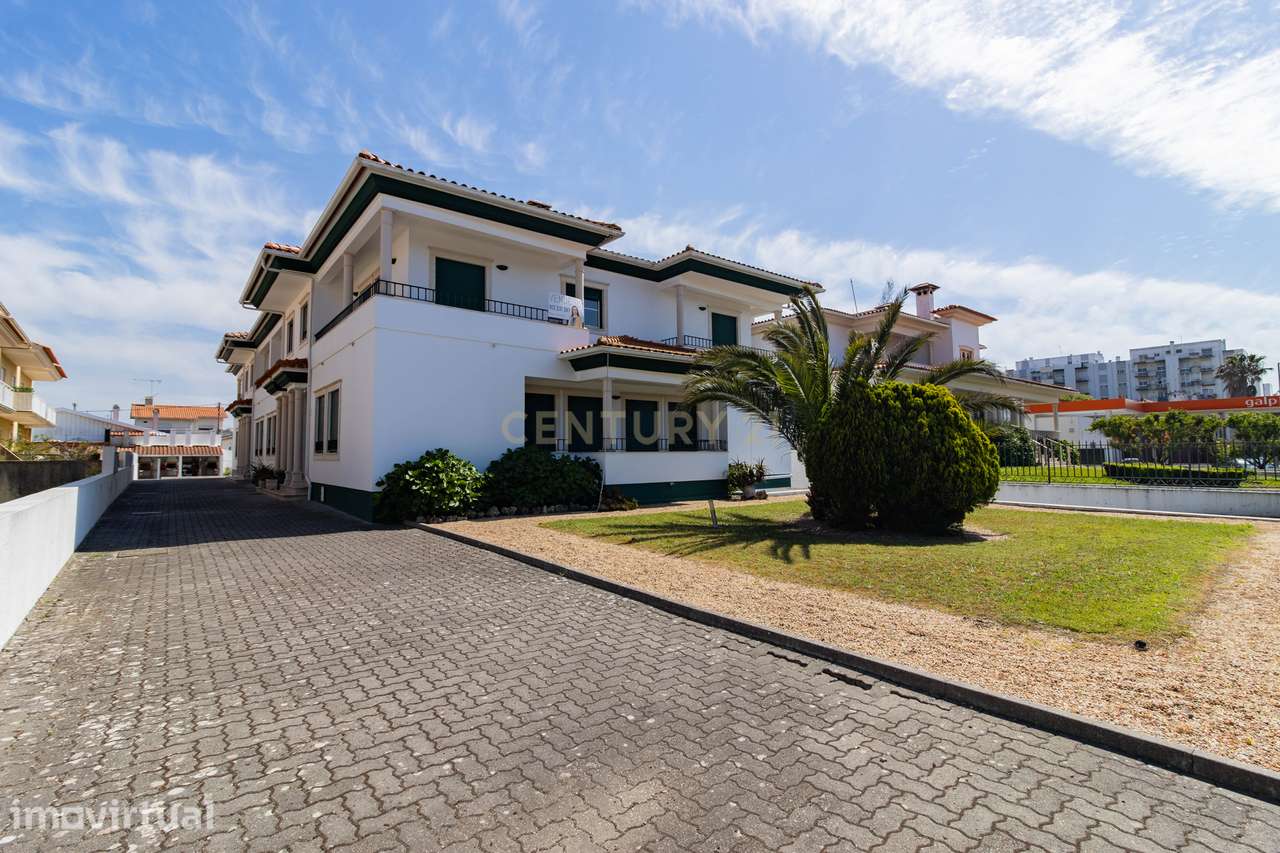 Excelente Moradia T3 no Centro da Marinha Grande - Grande imagem: 2/33