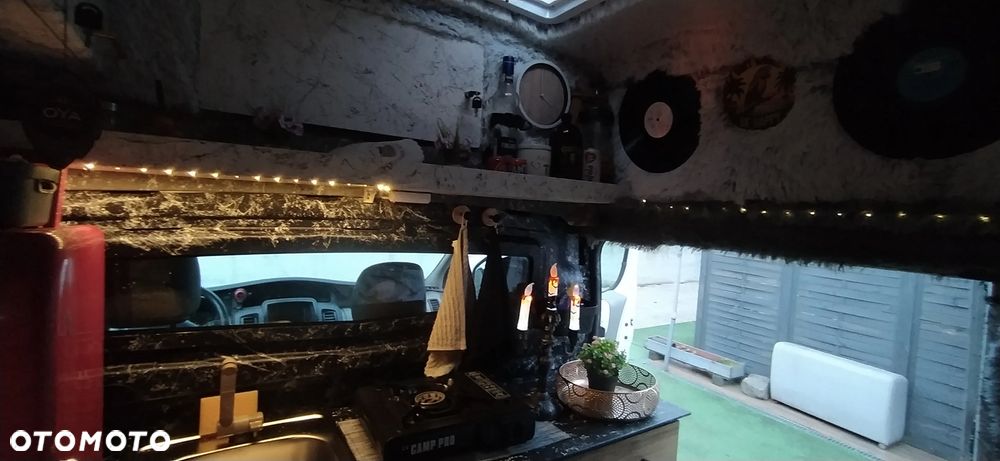 Renault Trafic - 19