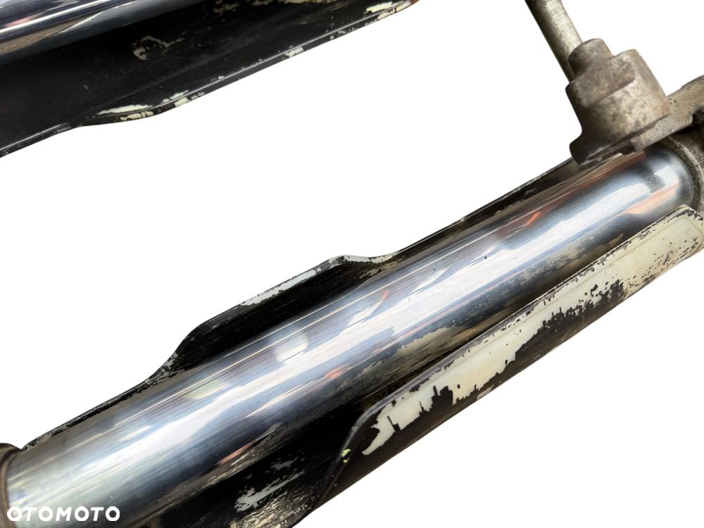 Lagi widełki Honda CRM 125 - 17