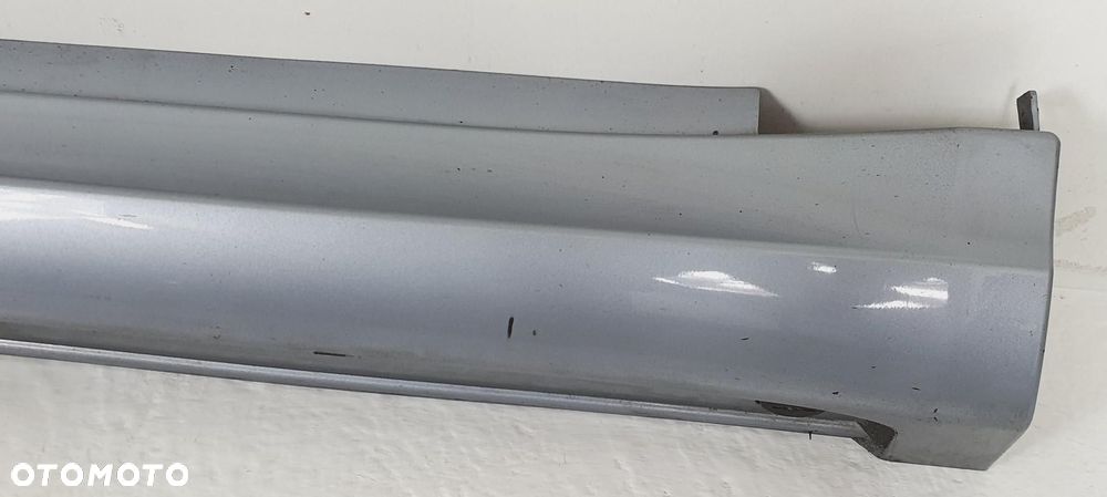 LISTWA NAKŁADKA PROGU LEWA 391 MERCEDES W169 - 2