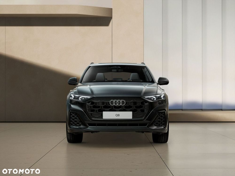 Audi Q8 - 2