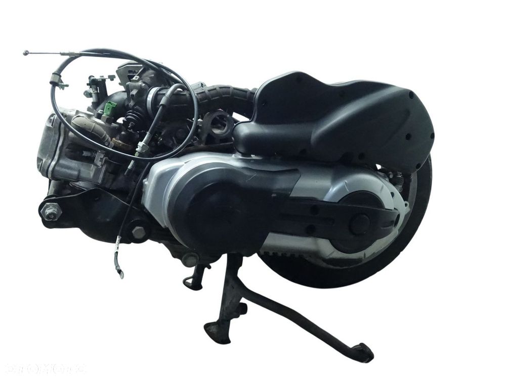 Silnik gotowy do montażu Piaggio Mp3 Satelis 400 m747m - 1