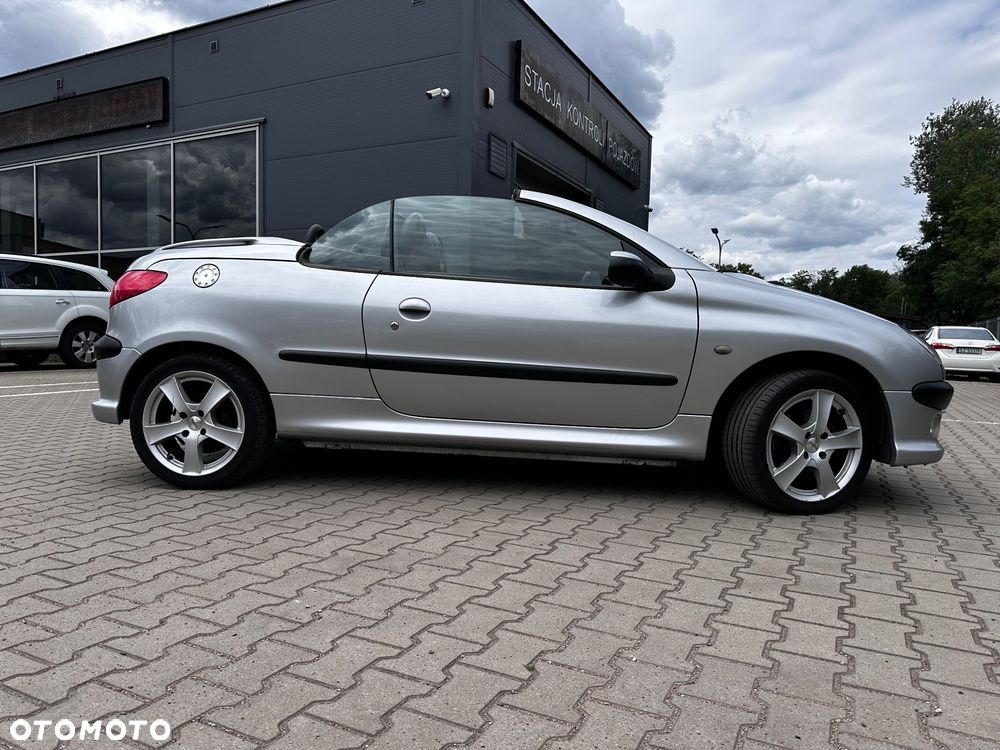 Peugeot 206 CC 135 Sport - 8