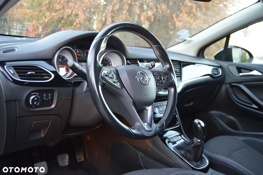 Opel Astra 1.4 Turbo Start/Stop Innovation - 16