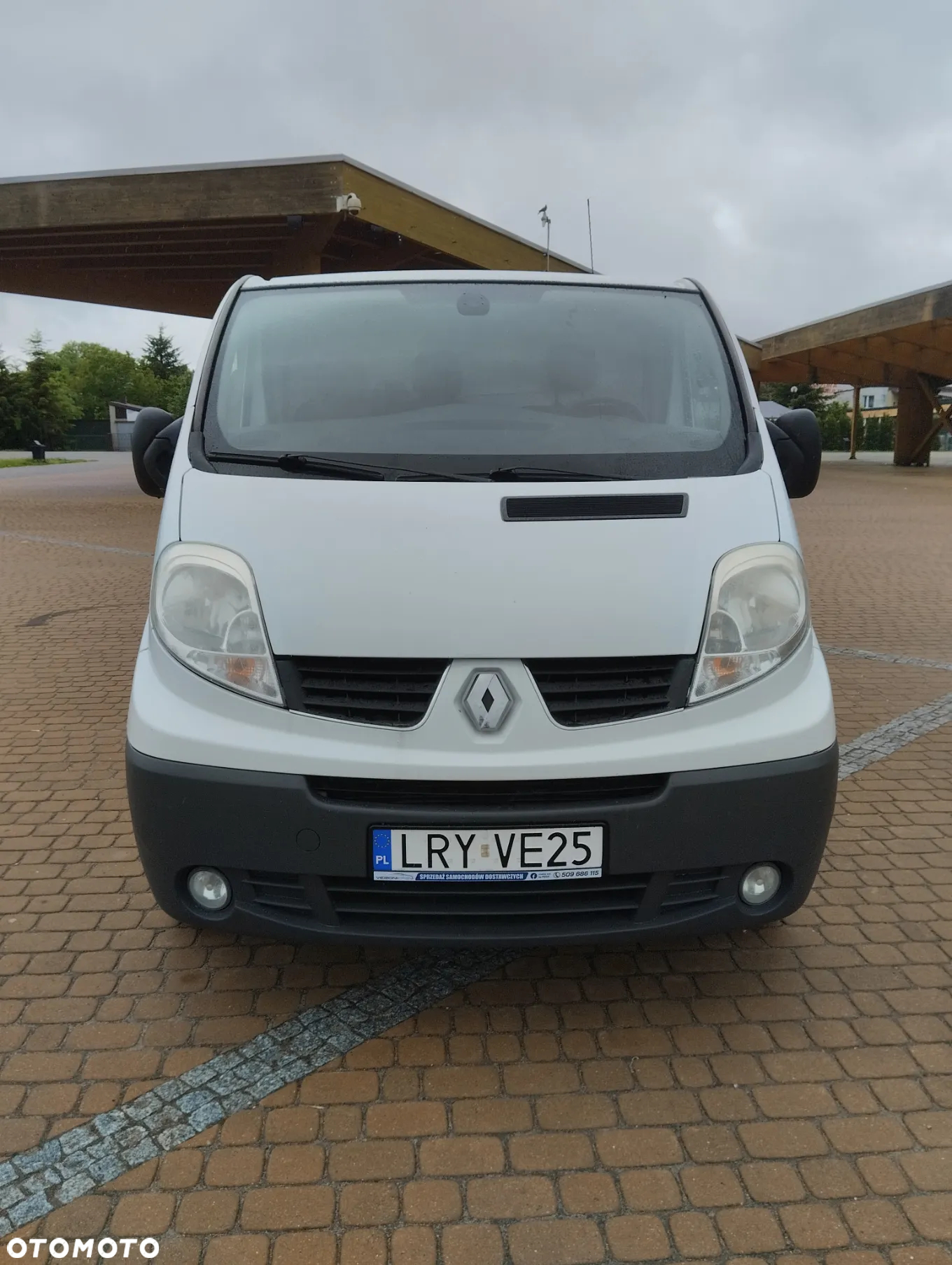 Renault Trafic 2.0 115 KM !!! L2 H1 Długi TYLKO 198 tys.km !!! KLIMA ! SPROWADZONY/ZAREJESTROWANY !!! ŁADNY I ZADBANY !!!Nie Vivaro - 2