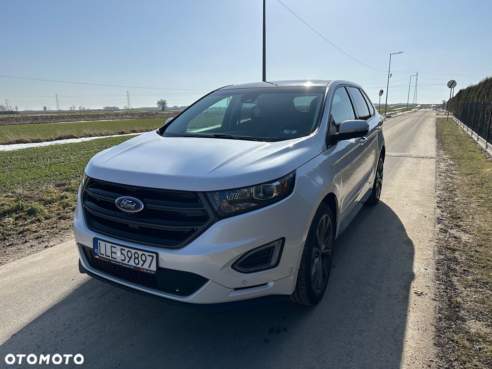 Ford Edge - 2
