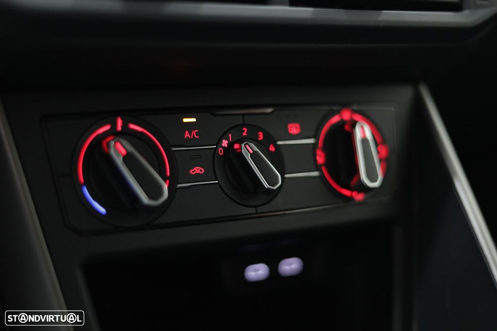 VW Polo 1.0 Confortline - 26