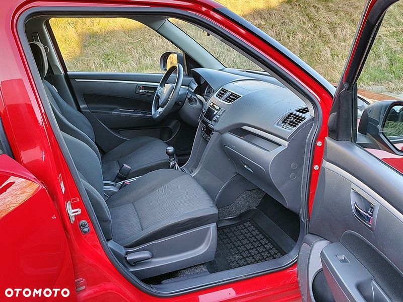 Suzuki Swift 1.2 Premium - 9