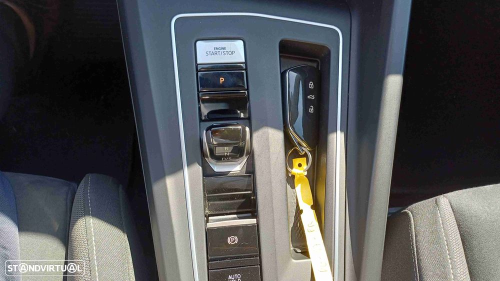 VW Golf 1.4 TSI e-Hybrid DSG - 12