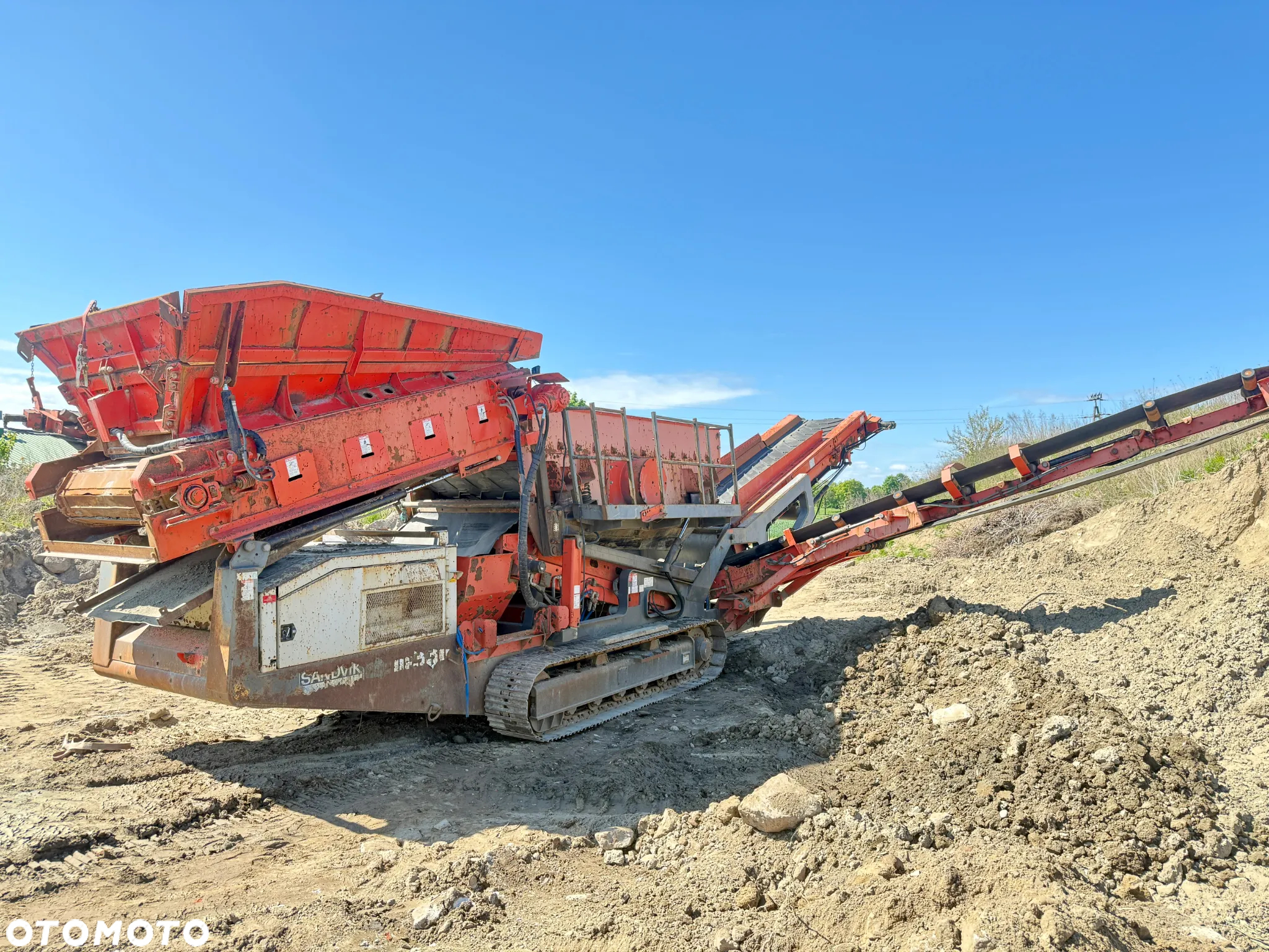 Sandvik QE330 przesiewacz sortownik odgliniacz 3 frakcje, centralne smarowanie 2011 - 13