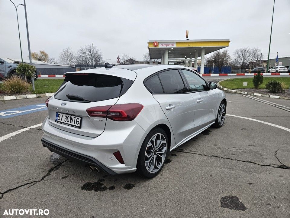 Ford Focus - 6