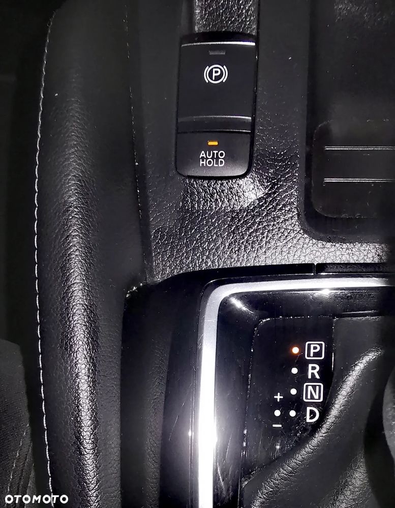 Nissan Qashqai 1.3 DIG-T N-Style DCT - 9