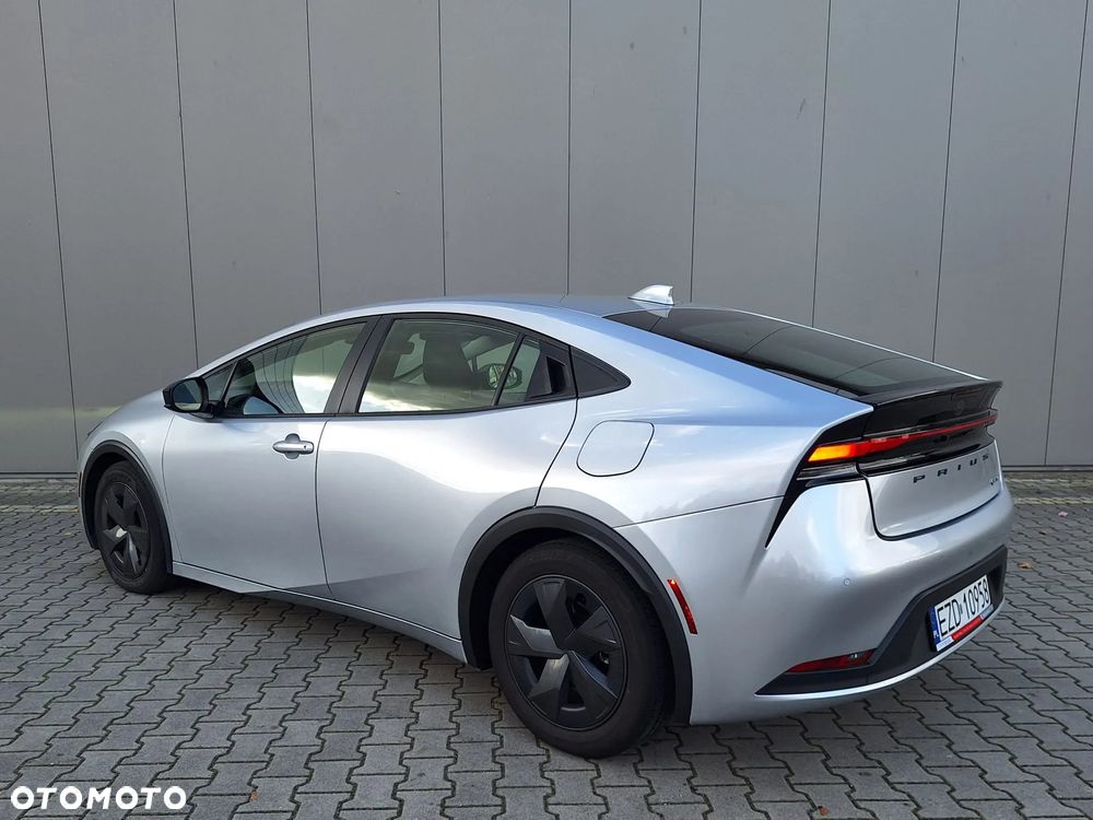 Toyota Prius 1.8 Hybrid Comfort - 3