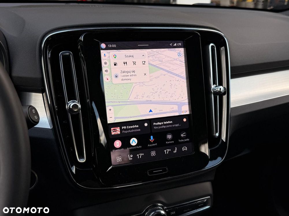 Volvo XC 40 B3 Plus Dark - 18
