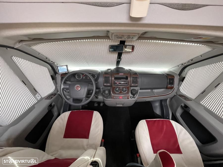 Autostar Auros 80 Distinction 2.3 MJ cama francesa - 3