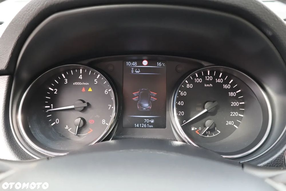 Nissan Qashqai 1.2 DIG-T N-Connecta - 16