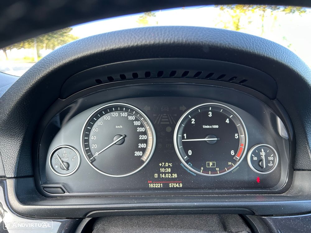 BMW 520 d Aut. Luxury Line - 2