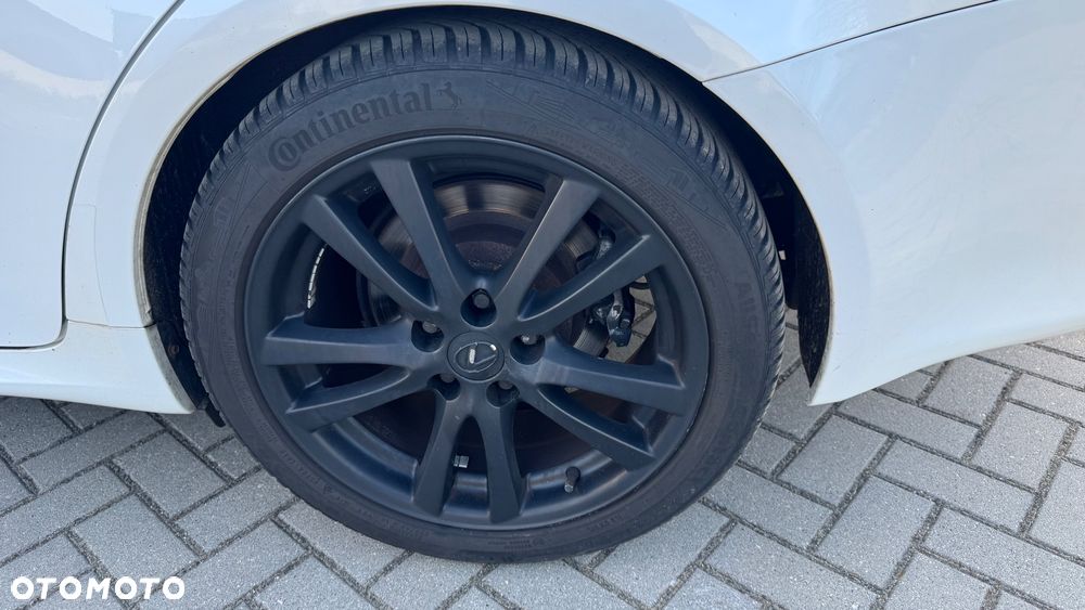 Lexus IS 250 Prestige - 39