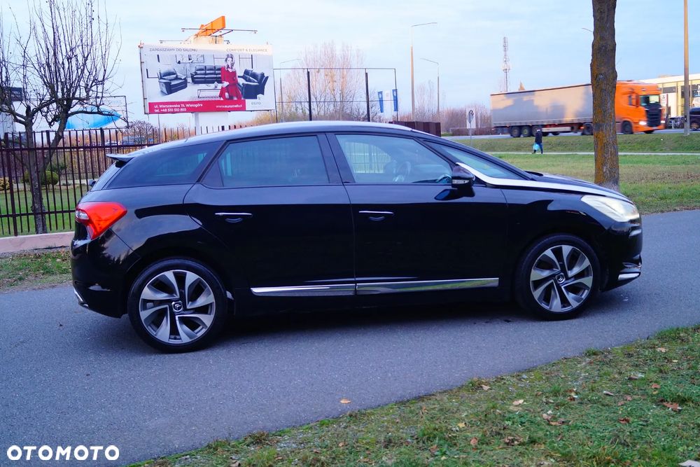 Citroën DS5 2.0 HDi SportChic - 6