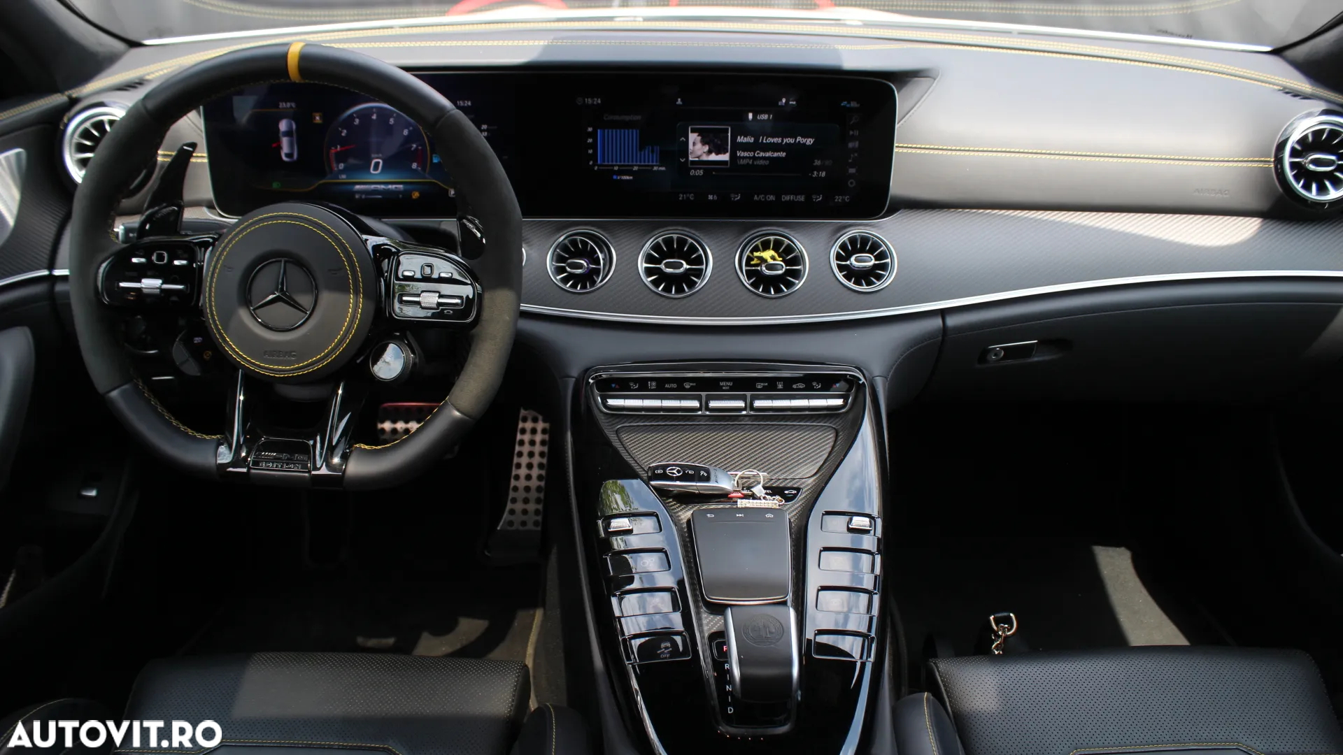 Mercedes-Benz AMG GT-S 63 4MATIC+ - 8