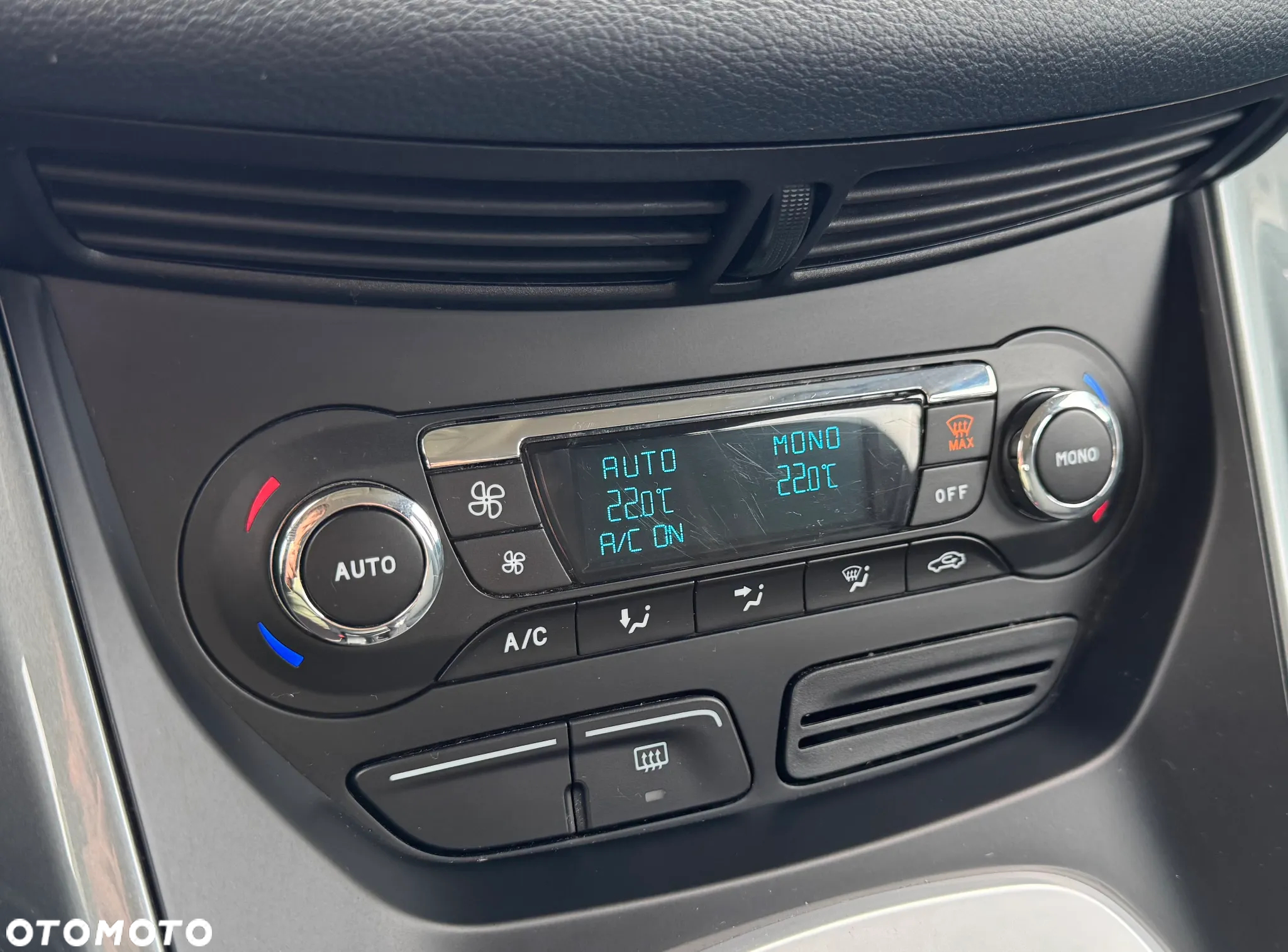 Ford C-MAX - 18