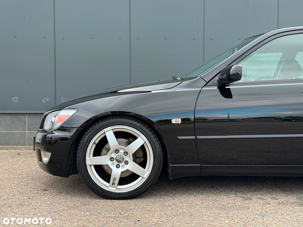 Lexus IS 200 - 7