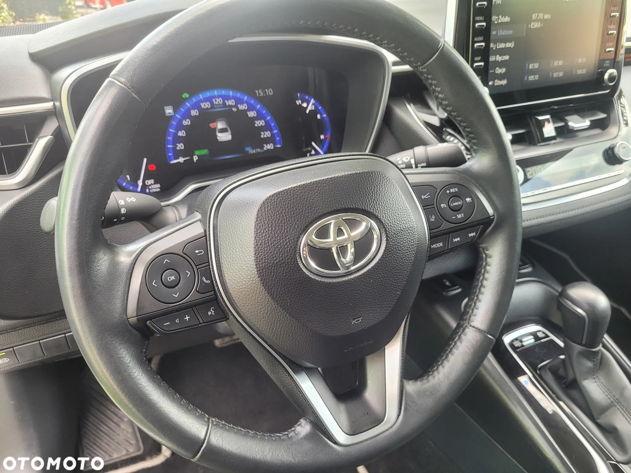 Toyota Corolla 1.8 Hybrid Comfort - 24