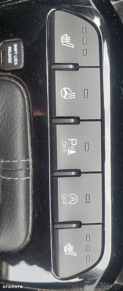 Kia Stonic - 24