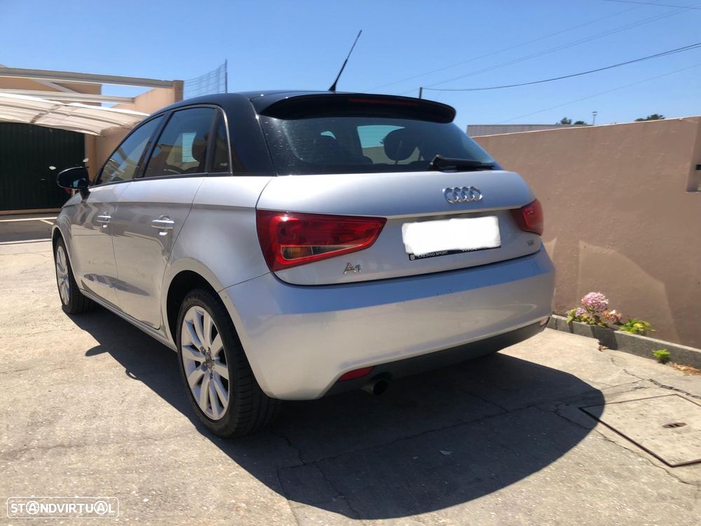Audi A1 Sportback 1.6 TDI Advance - 2