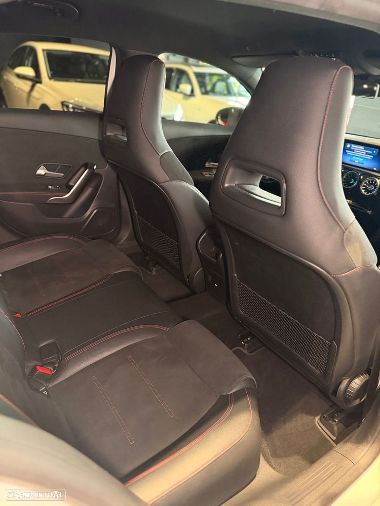 Mercedes-Benz A 200 AMG Line Aut. - 35