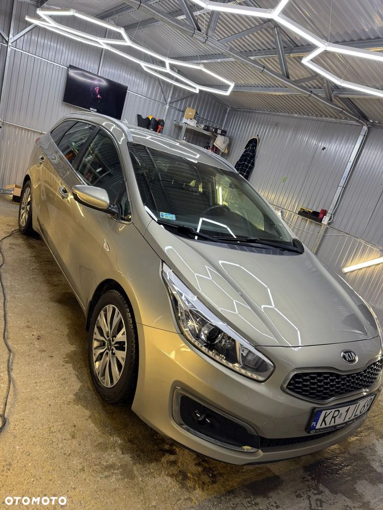 Kia Ceed 1.6 CRDi L Business Line - 7