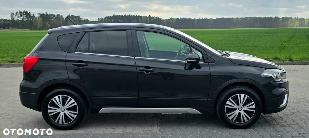 Suzuki SX4 S-Cross 1.4 T Premium 4WD - 8