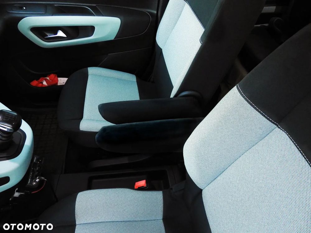 Citroën Berlingo XL 1.2 PureTech Feel S&S (7-os.) - 25