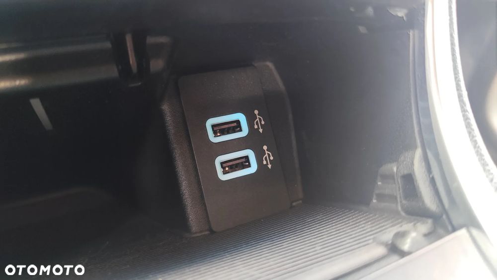 Ford Edge 2.0 TDCi 4x4 ST-LINE - 21