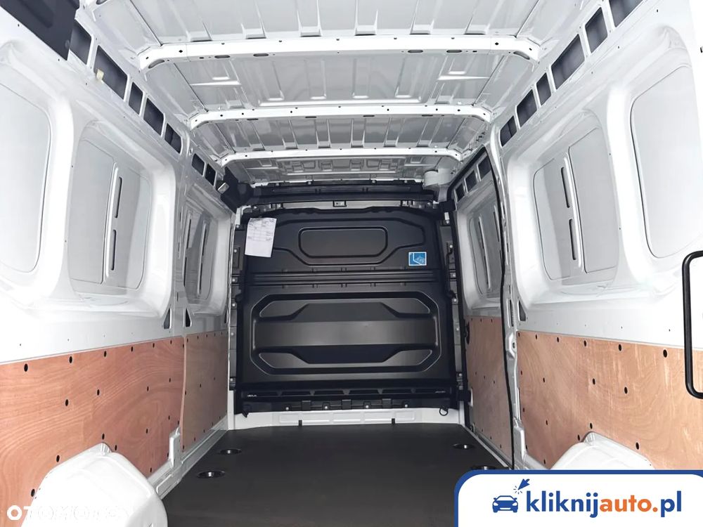 Renault Master Furgon L3H2 2.0 Diesel 130KM Manual - 6