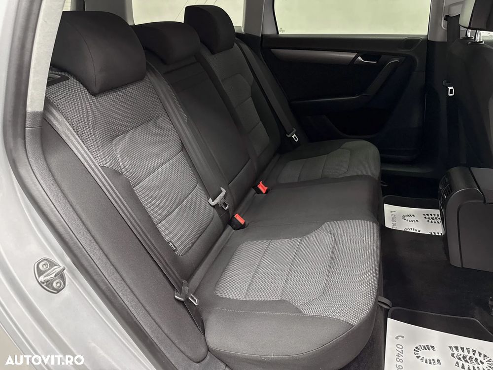 Volkswagen Passat 2.0 TDI BlueMotion Technology DSG Comfortline - 17