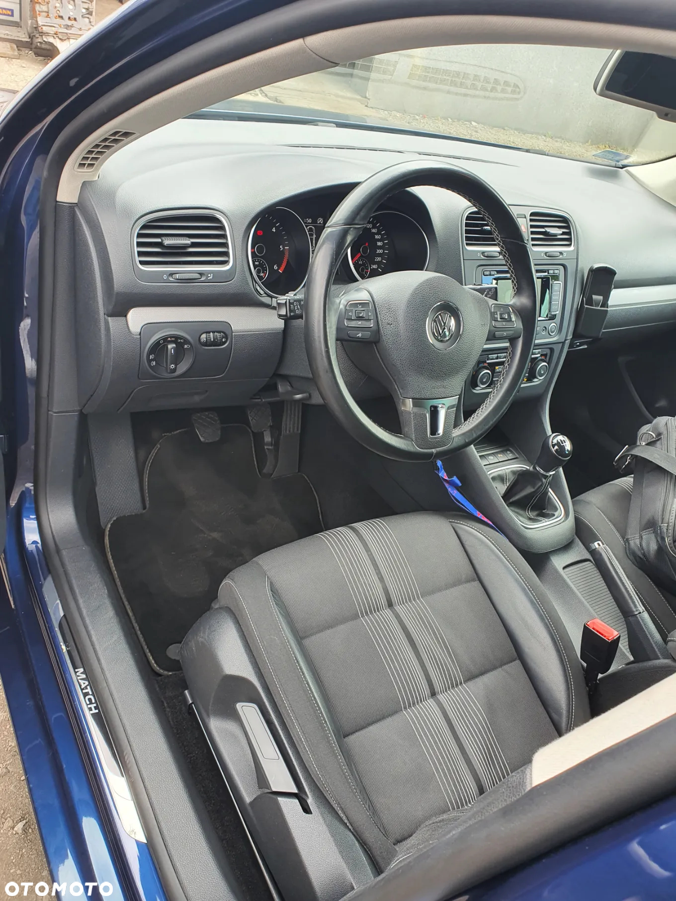 Volkswagen Golf Variant 1.6 TDI DPF MATCH - 16
