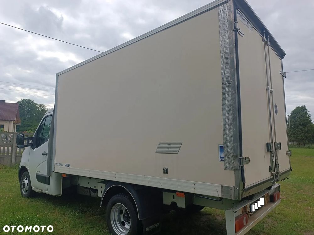 Renault master chłodnia kontener - 17
