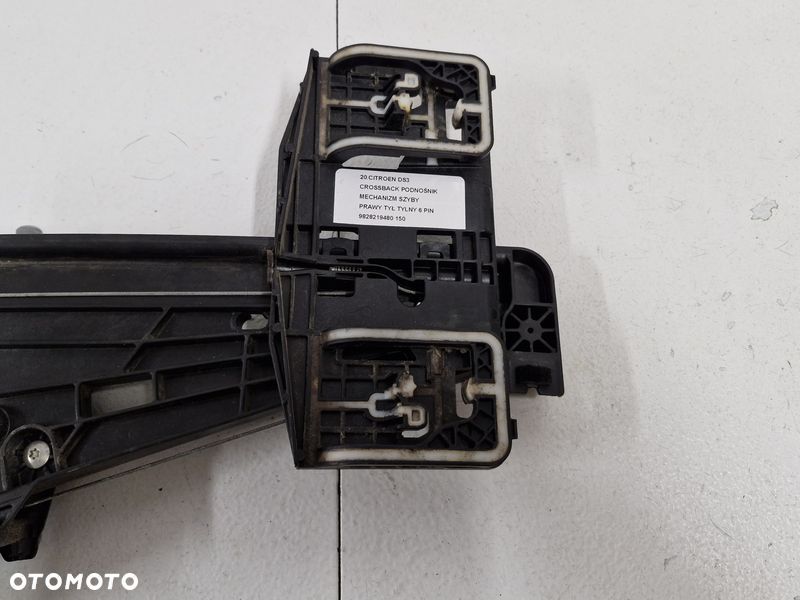 CITROEN DS3 CROSSBACK PODNOŚNIK MECHANIZM SZYBY PRAWY TYŁ TYLNY 6 PIN 9828219480 - 8