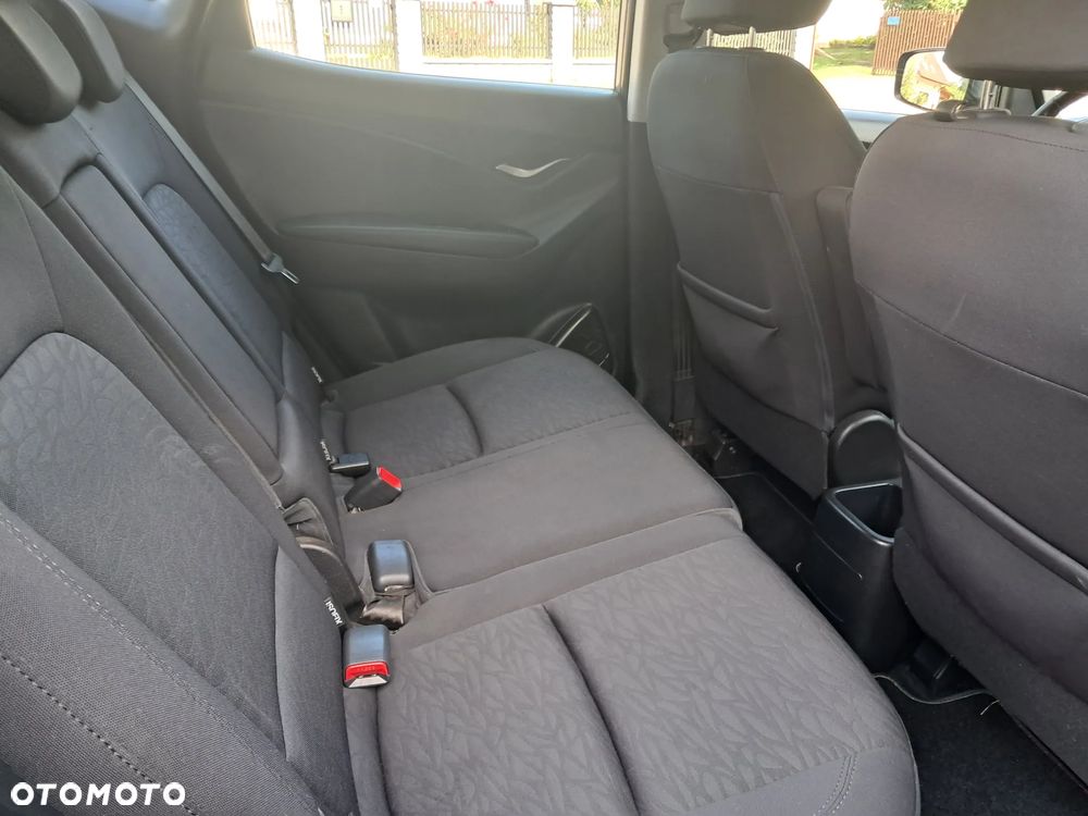 Hyundai ix20 1.4 blue Comfort - 11