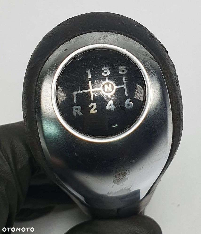 GAŁKA ZMIANY BIEGÓW DEKOR MERCEDES W176 - 5