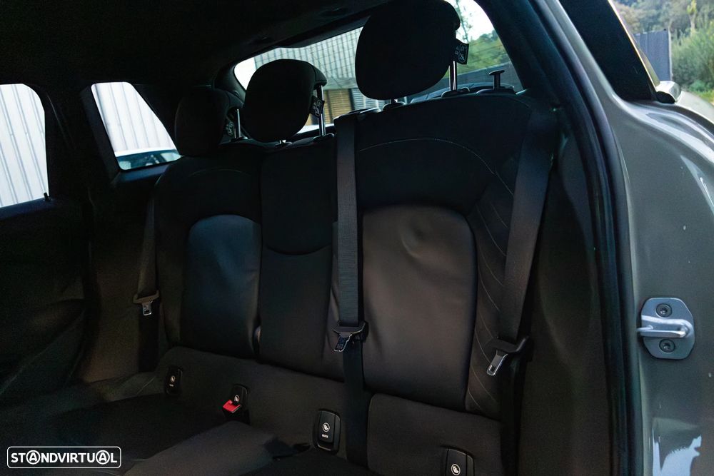 MINI 5 Portas One D - 33