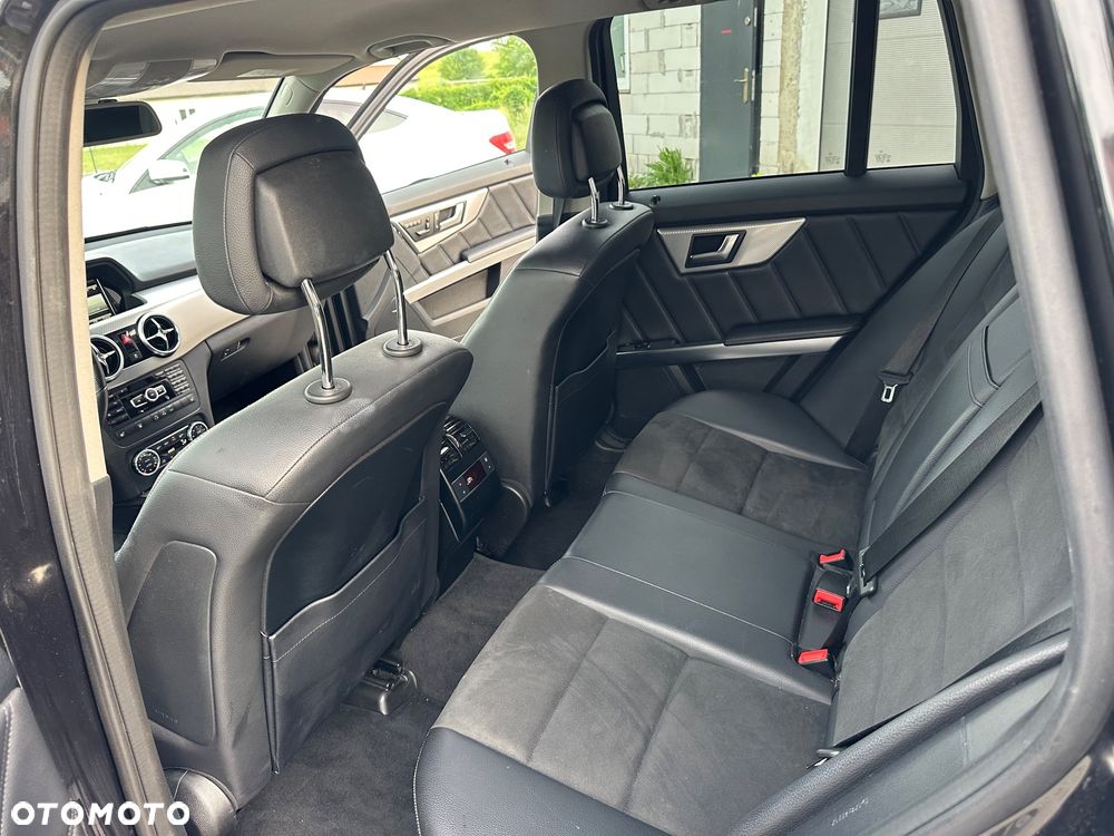 Mercedes-Benz GLK - 14