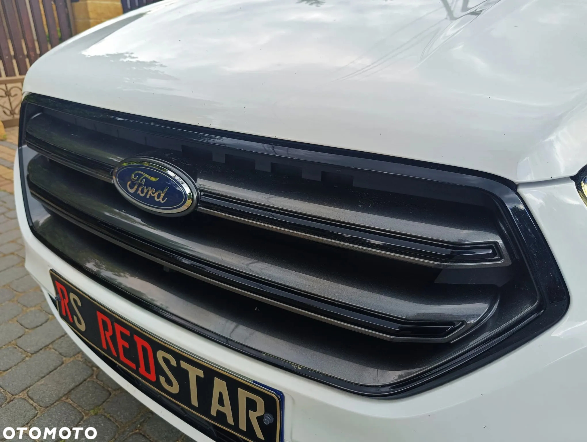 Ford Kuga 2.0 TDCi 2x4 Titanium - 35